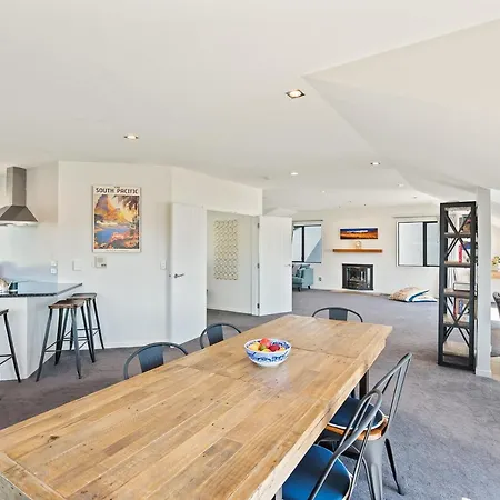 Ironside Lakeview Townhouse