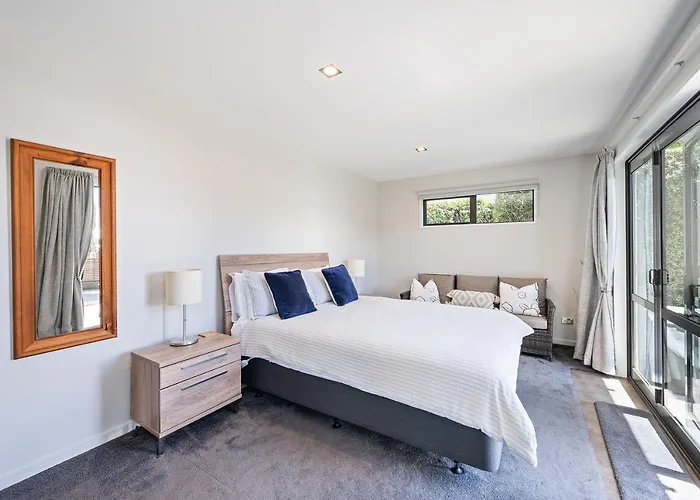 Ironside Lakeview Townhouse 瓦纳卡